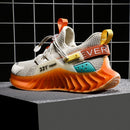 33Y Trend Sneakers