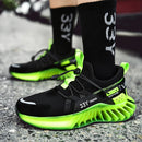 33Y Trend Sneakers