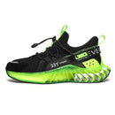 33Y Trend Sneakers