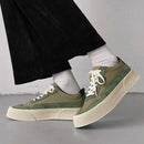 Men's casual sneakers